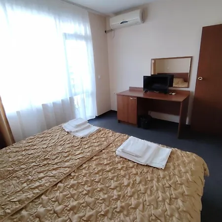 ホテル Sandor