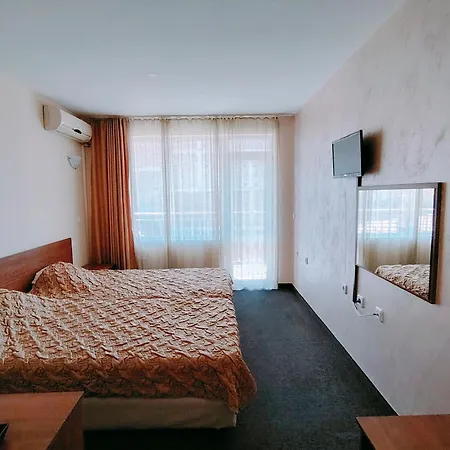 Sandor Hotel